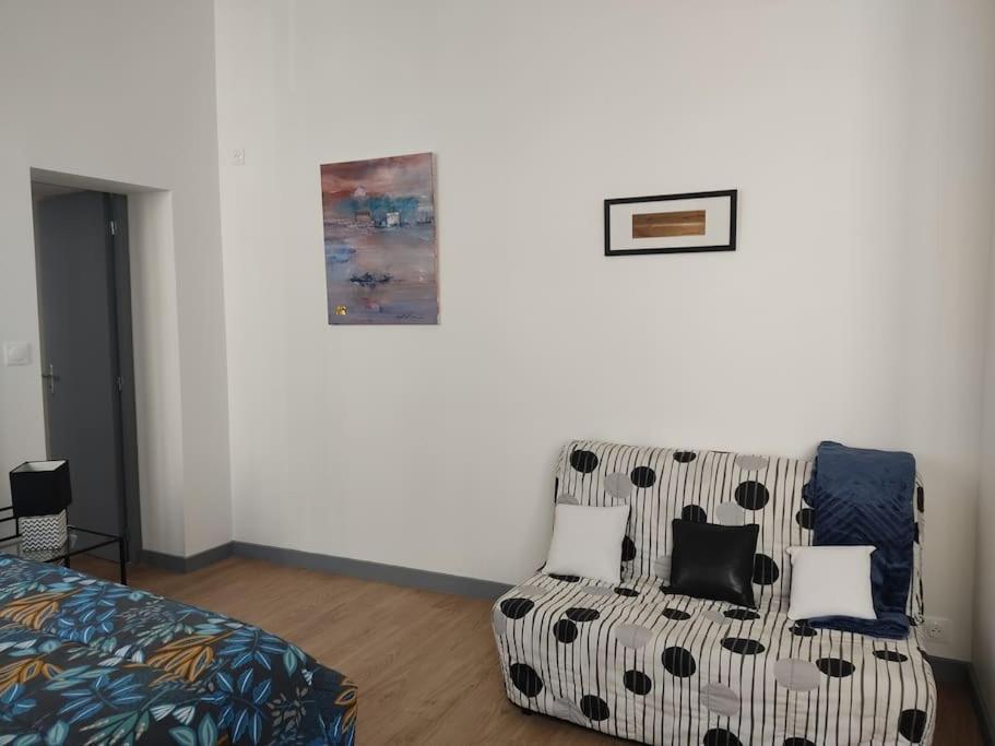 Appartement Avec Parking Prive Saumur Zewnętrze zdjęcie