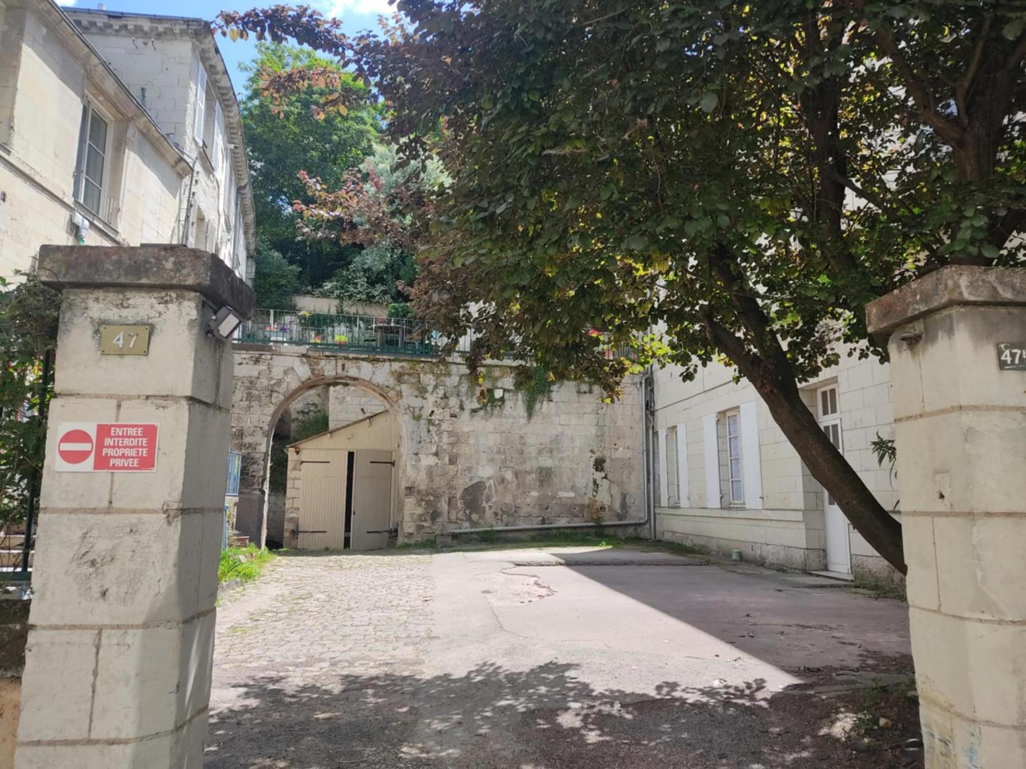 Appartement Avec Parking Prive Saumur Zewnętrze zdjęcie